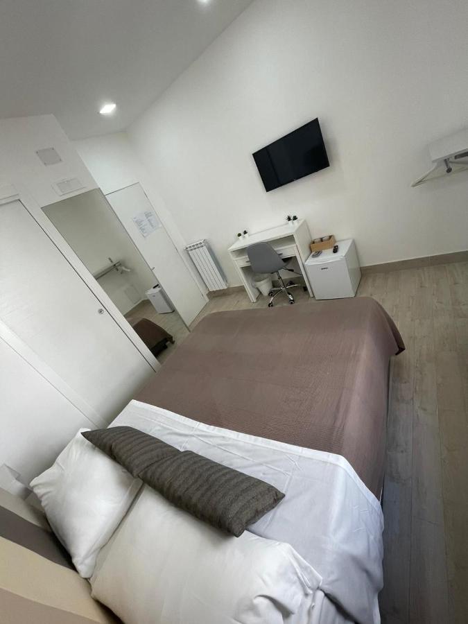 New Era Rooms Naples Exterior photo
